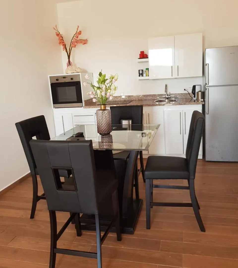Beach Apartments Villa , Blue Bay